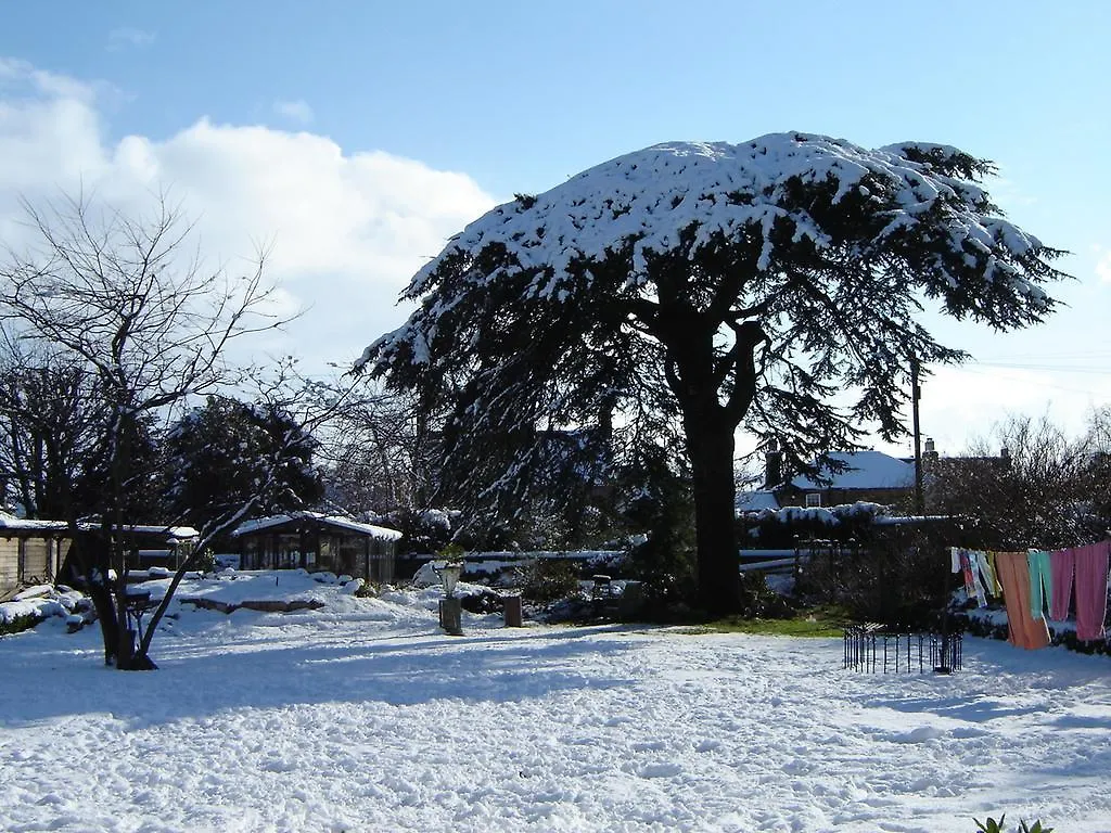 Gasthof The Eskbank Hotel - Rathan House Dalkeith