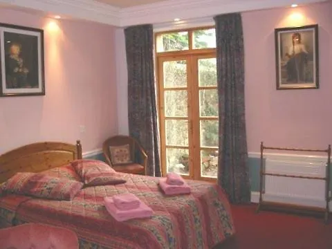The Eskbank Hotel - Rathan House Dalkeith