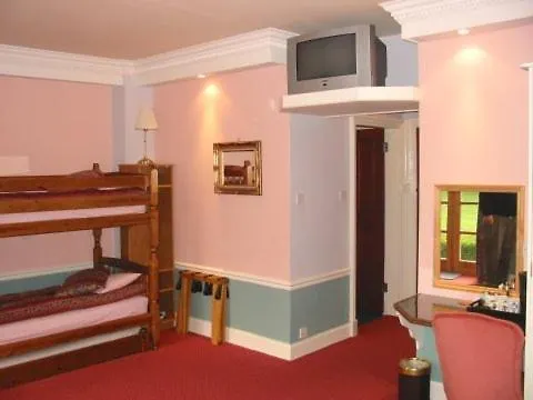 Gasthof The Eskbank Hotel - Rathan House Dalkeith